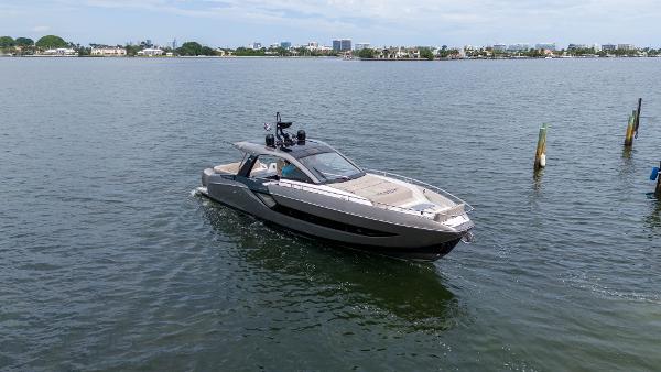 2021 Azimut Verve 47