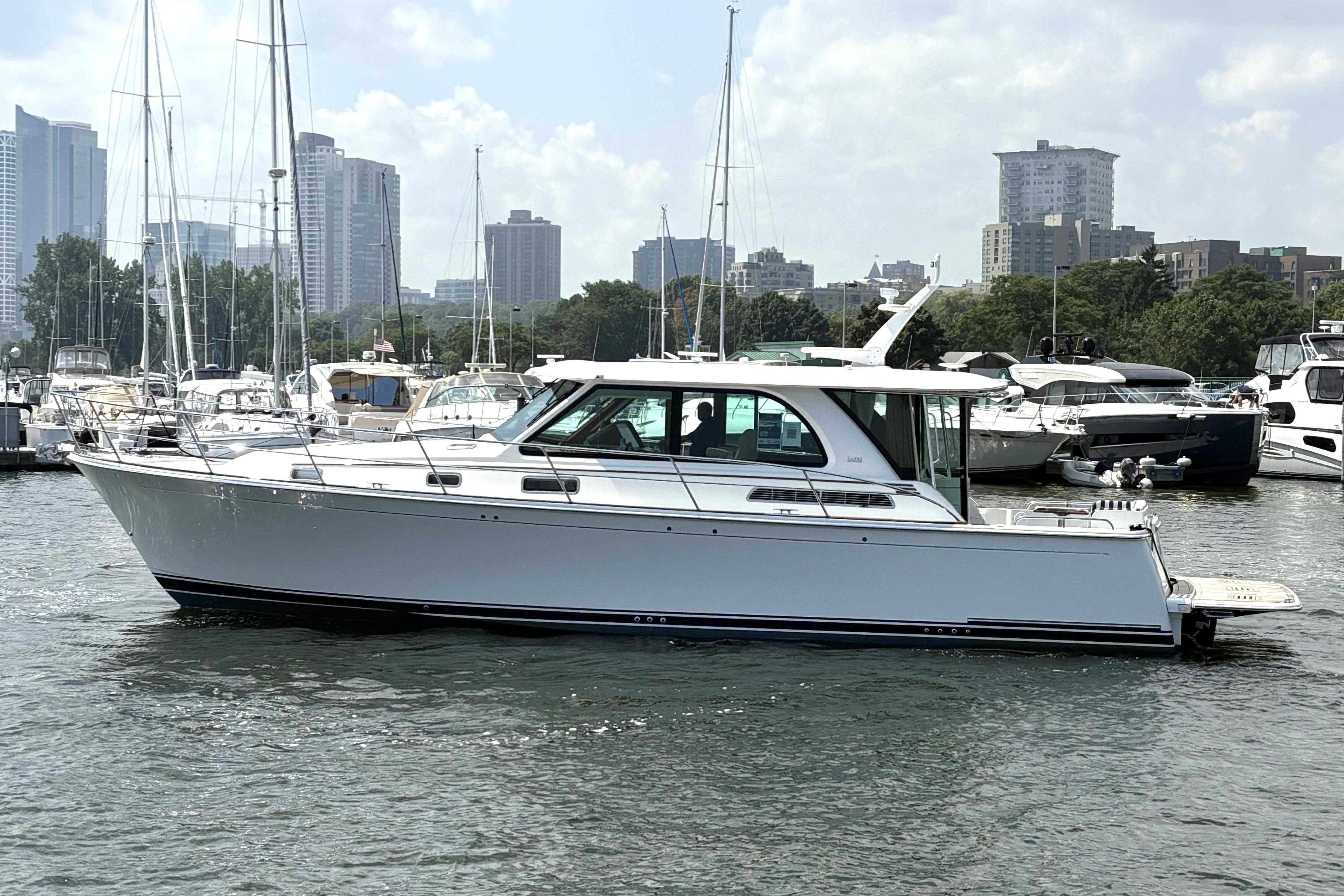 2025 Sabre 45 Salon Express