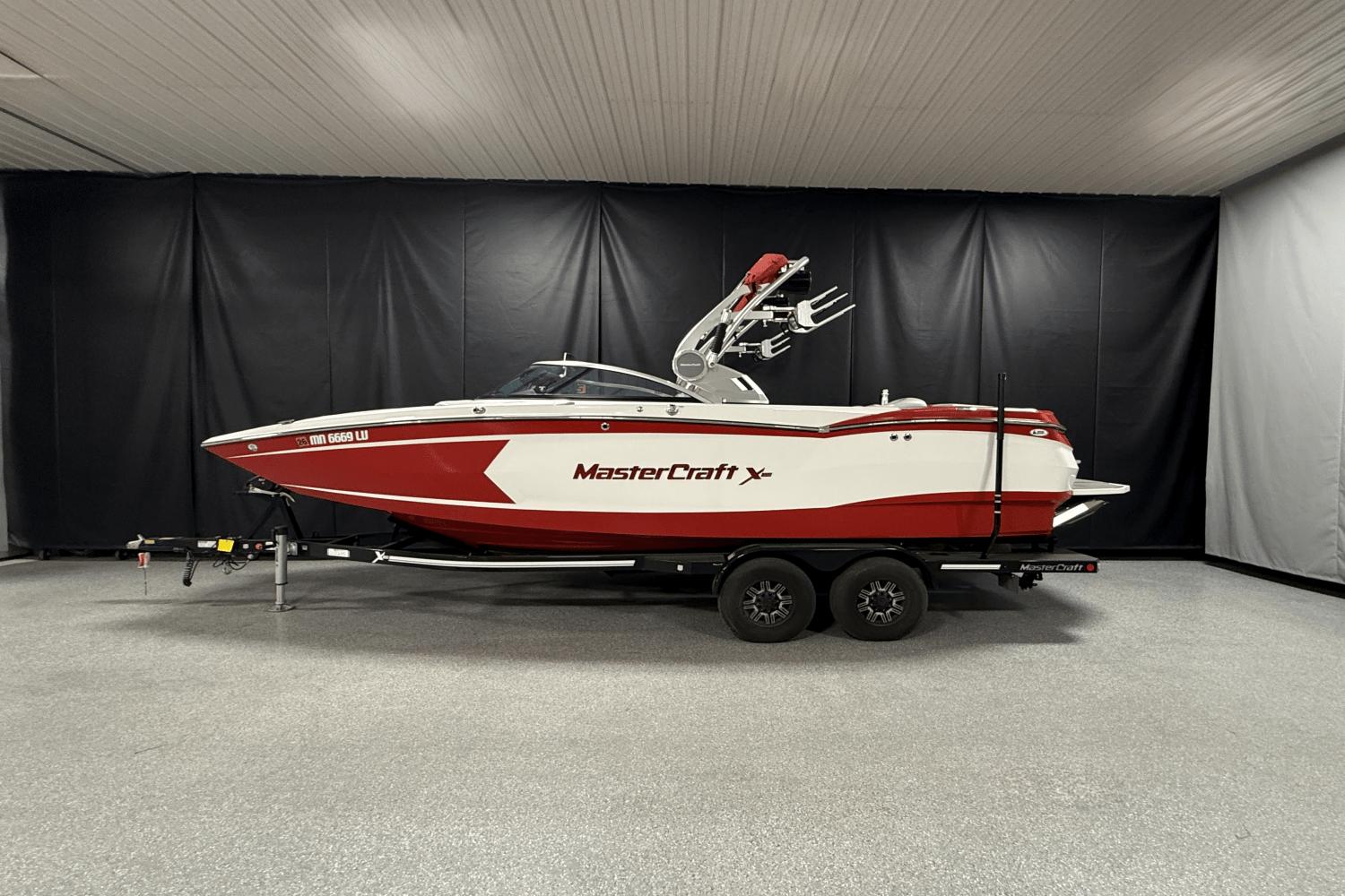 2018 MasterCraft X-Star