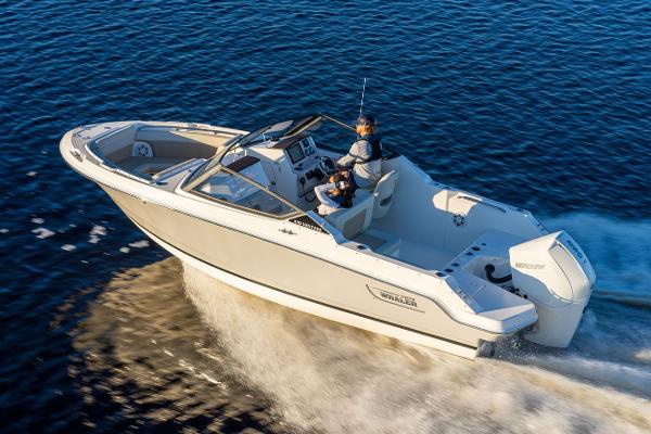 2025 Boston Whaler 210 Vantage