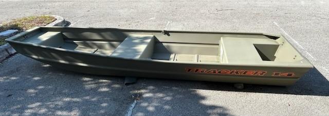 2025 Tracker Grizzly 14 Jon