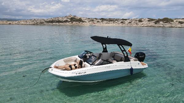 2023 Bayliner VR5 Bowrider OB