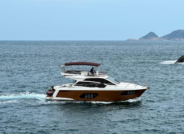 2016 Absolute 45 FLY