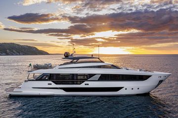 2021 Ferretti Yachts 1000