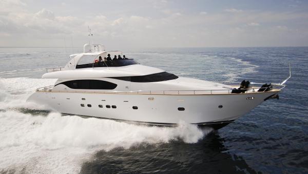 2003 Maiora 24m
