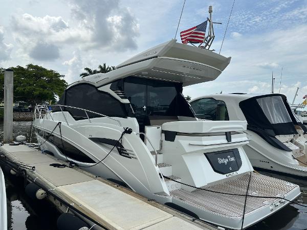 2021 Galeon 425 HTS
