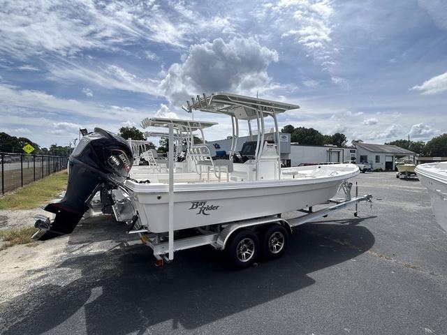 2025 Bay Rider 239 Bay