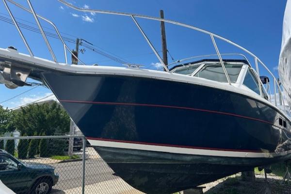 2004 Tiara Yachts 2900 Coronet