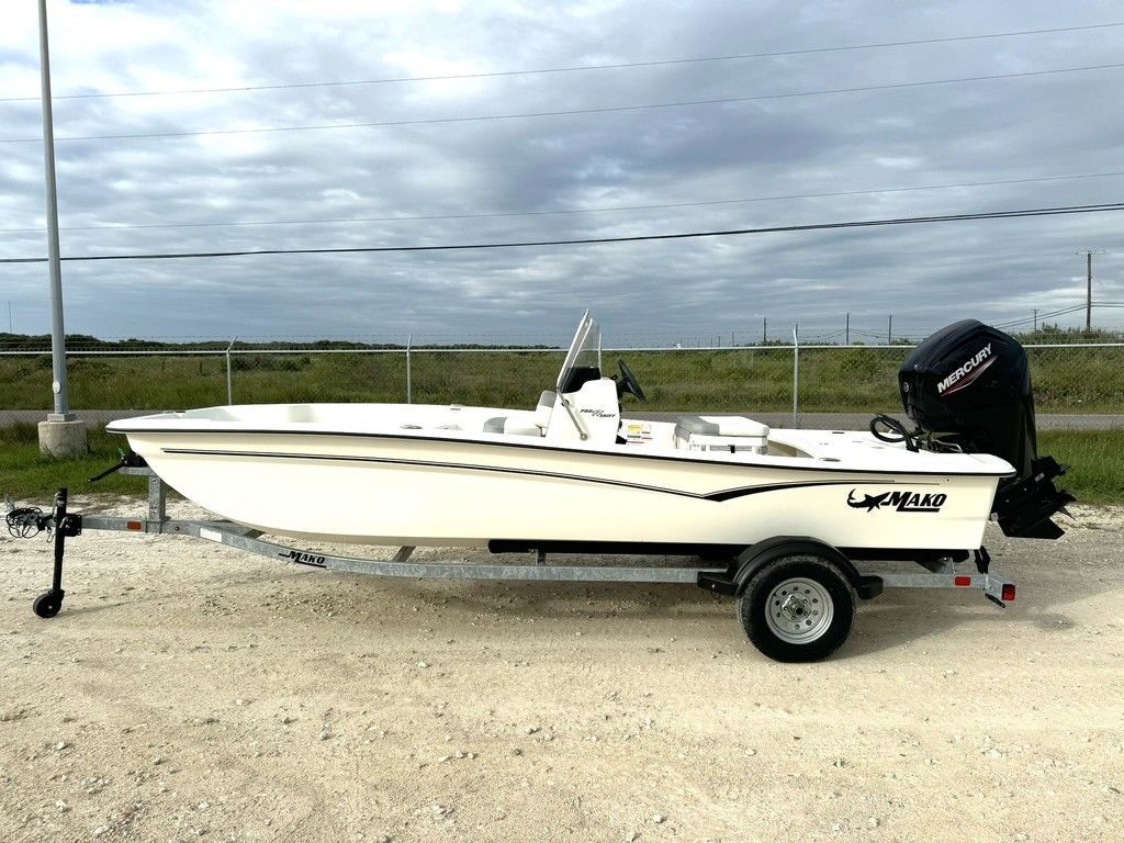 2023 Mako 17CC SKIFF