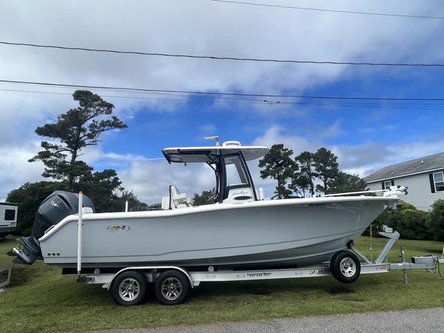 2023 Sea Hunt Gamefish 27 Coffin Box
