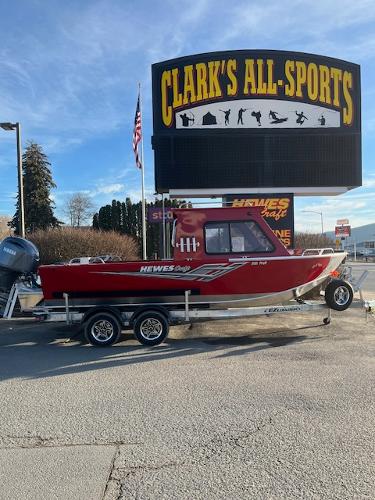 Hewescraft 200 ProV ET 2025 Hewescraft 200 ProV ET boat on trailer at Clark's All-Sports dealership.