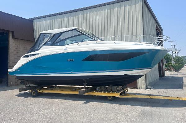 2021 Sea Ray Sundancer 320