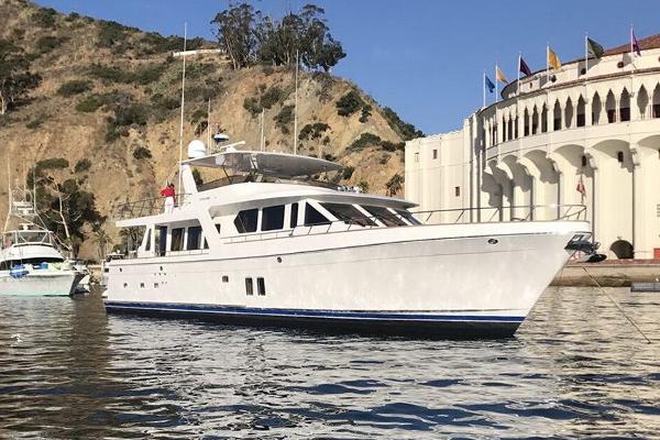 Offshore Yachts 80 Pilot House Manufacturer Provided Image