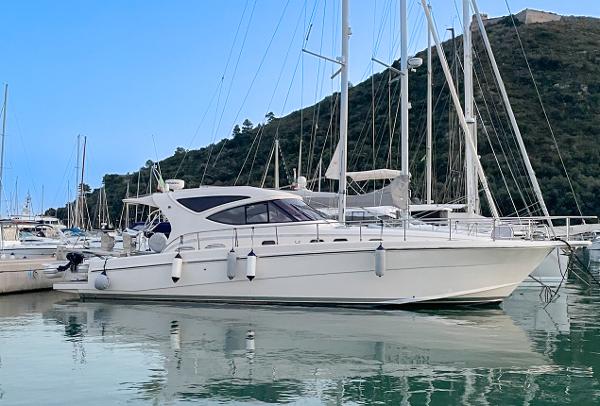 Cayman Yachts Cayman 43 HT