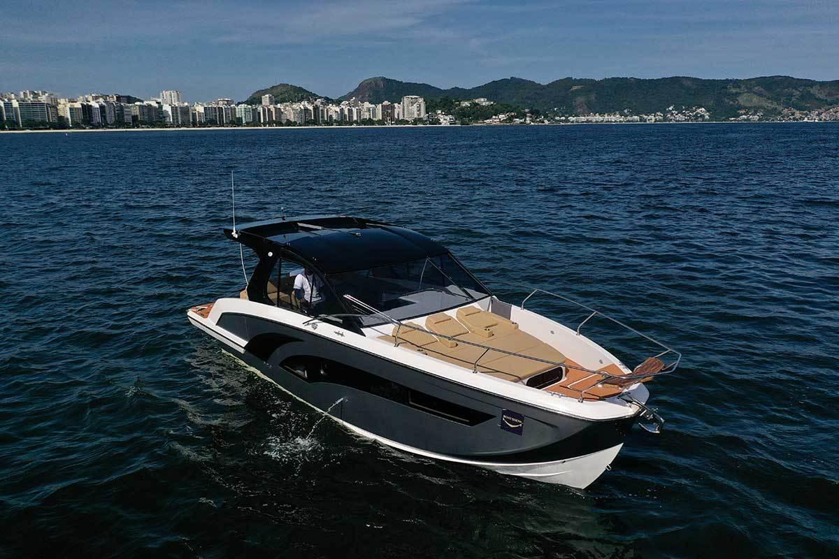 2025 Hanover 387 Inboard