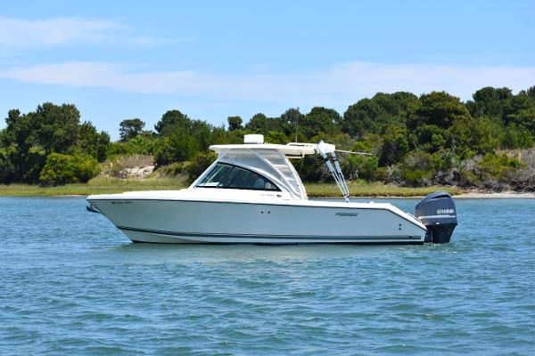 2012 Pursuit DC 265 Dual Console