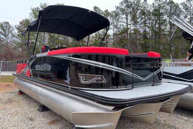 2026 Tahoe Pontoon LTZ 2385 VRB (Tritoon)