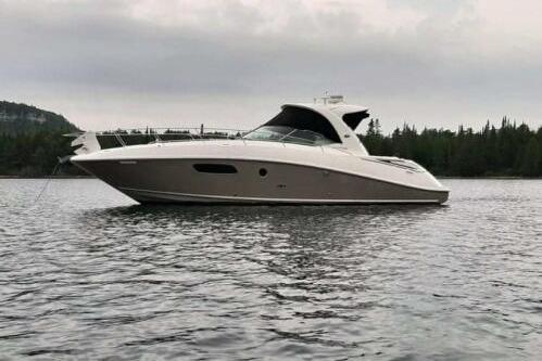 2010 Sea Ray 370 Sundancer