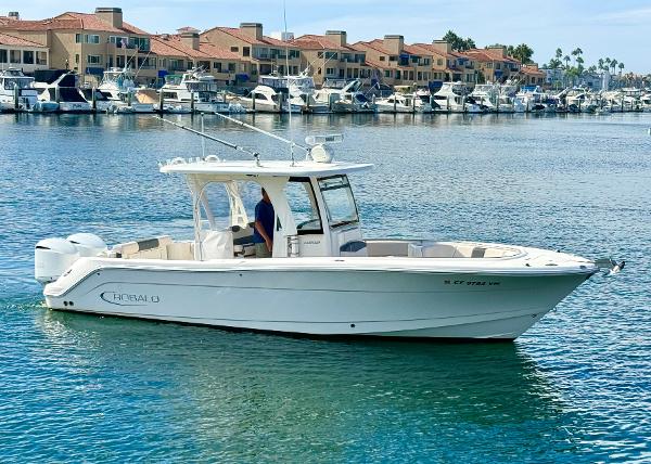 Robalo R302 Center Console Robalo R302