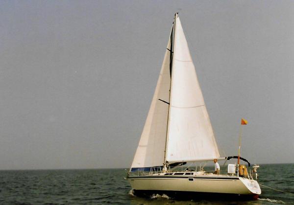 1985 O'Day 39
