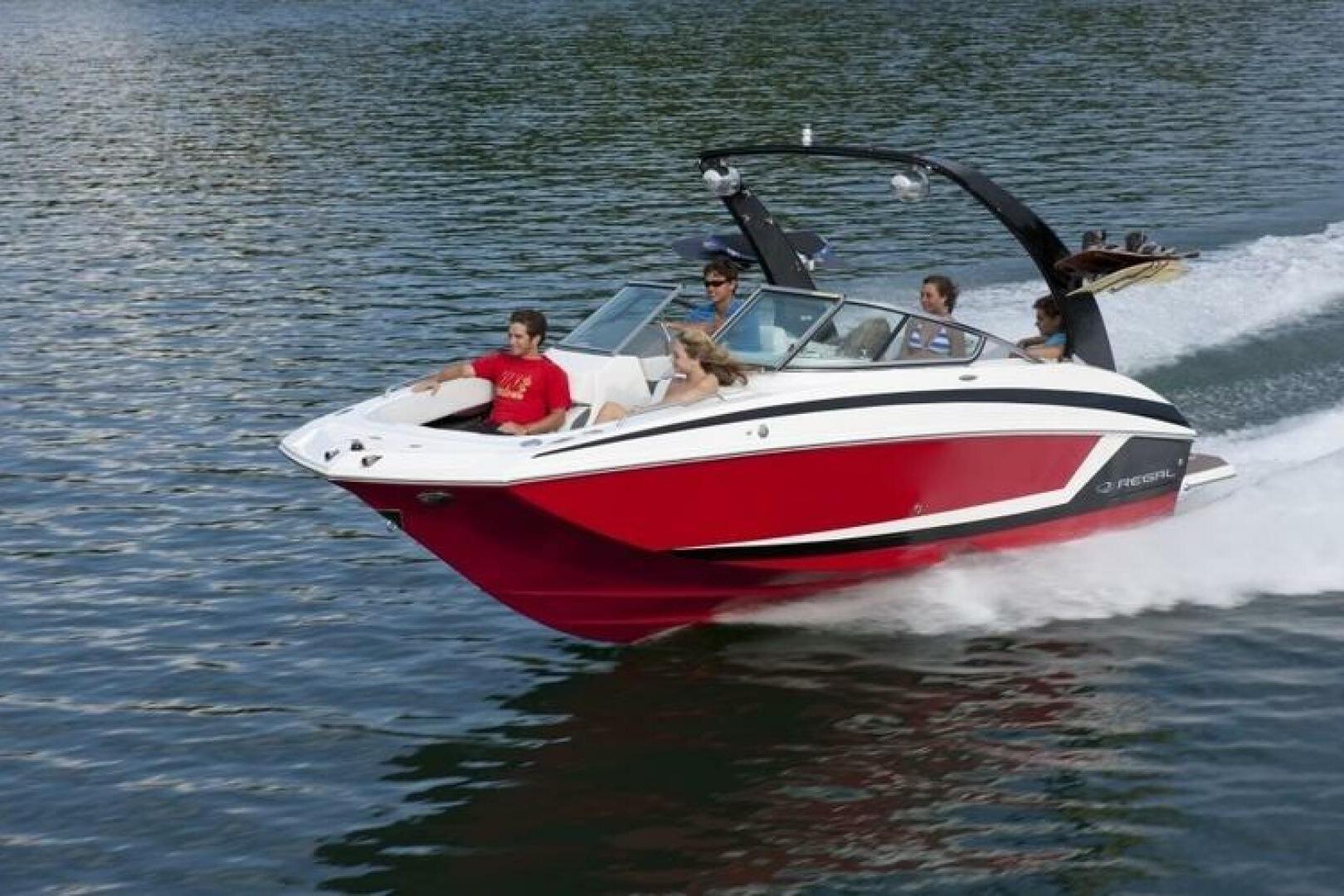 2013 Regal 24 FasDeck