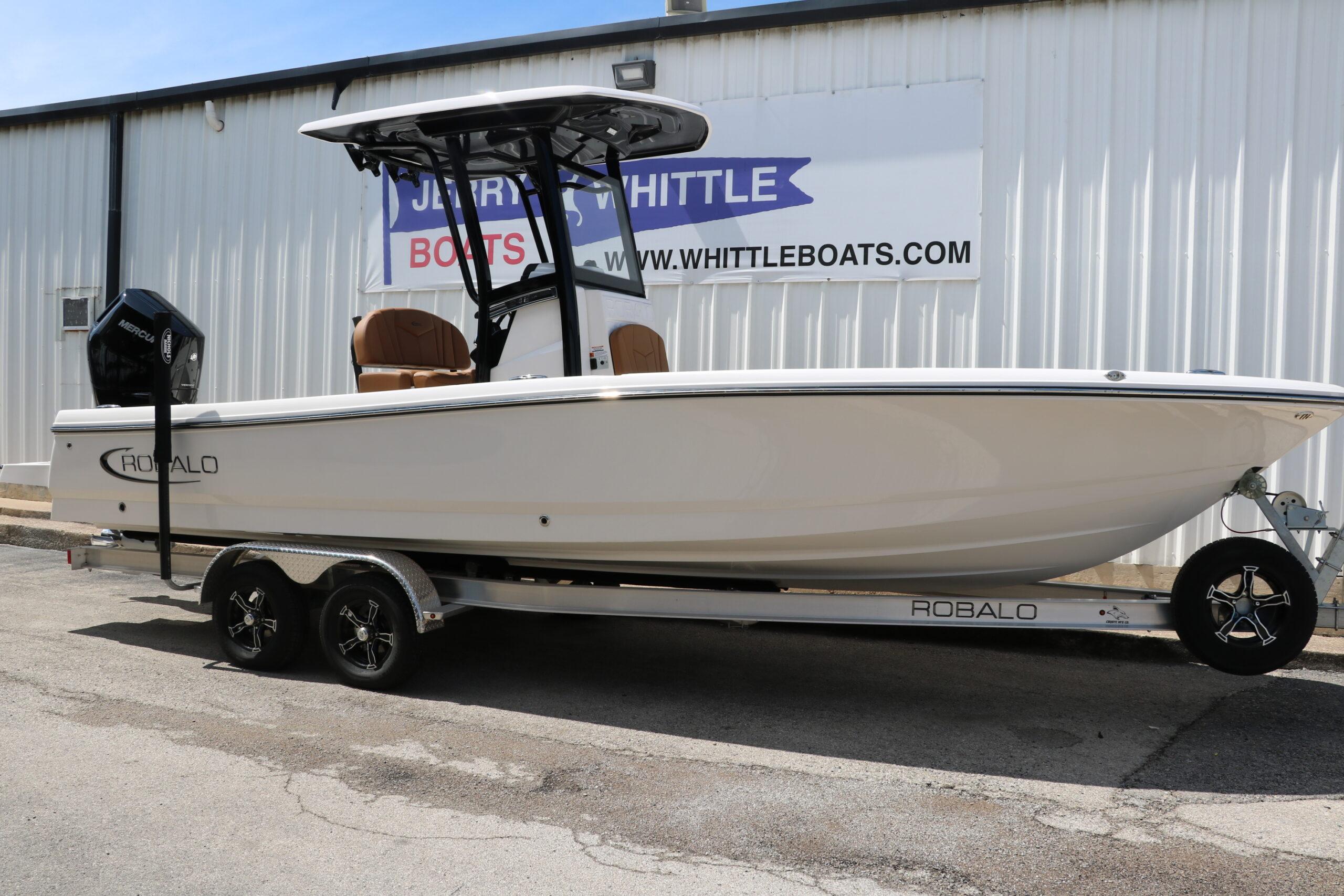 Robalo 246 Cayman