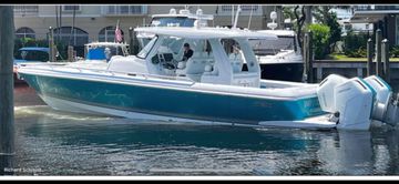 2024 Intrepid 427 Nomad SE
