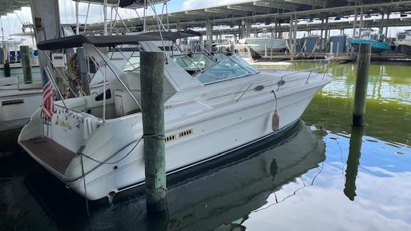 1995 Sea Ray Express Cruiser