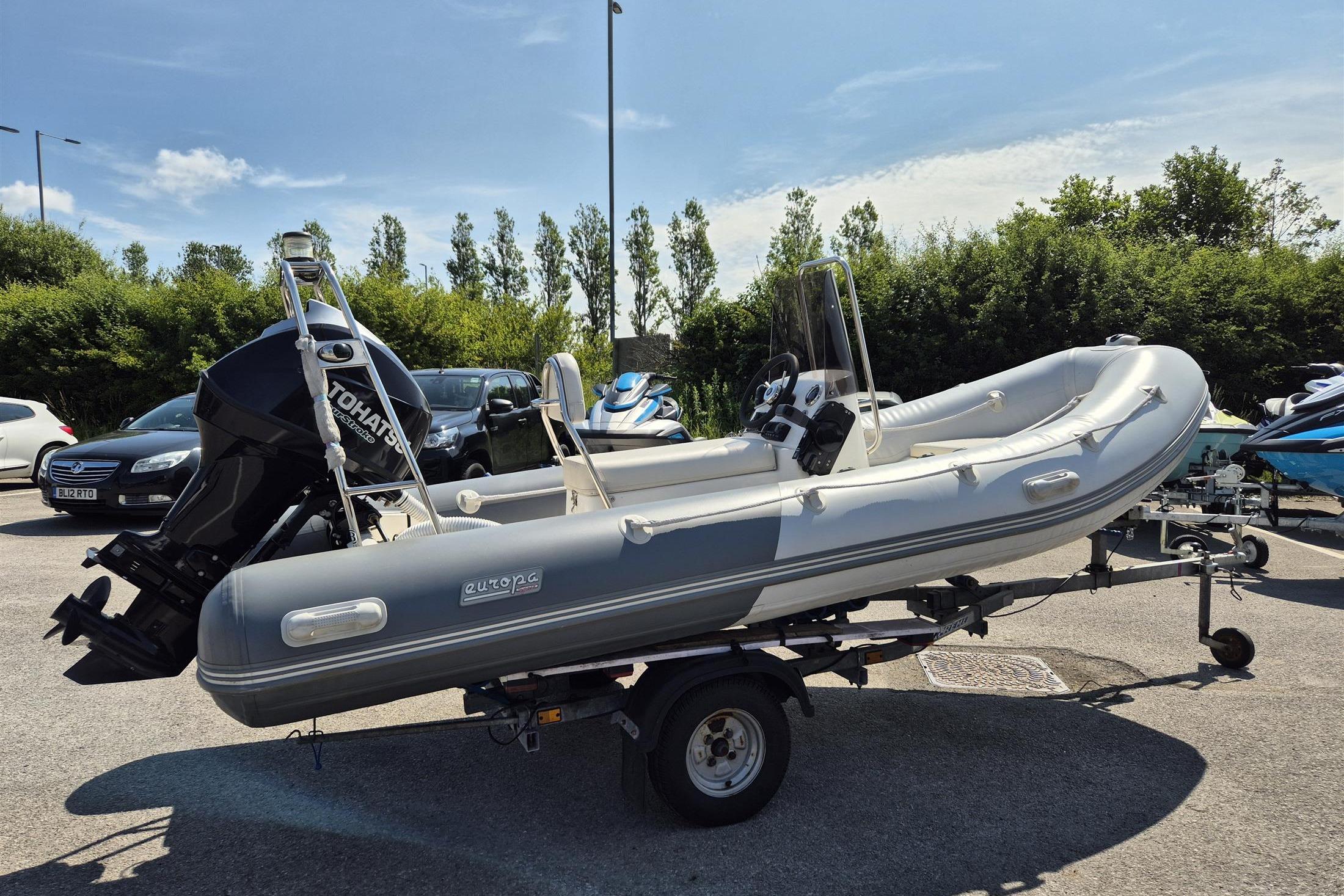 2016 Europa R420 4.2m RIB with Tohatsu 40