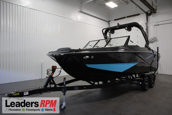 Heyday H22 2024 Heyday H22 boat on trailer in indoor showroom.