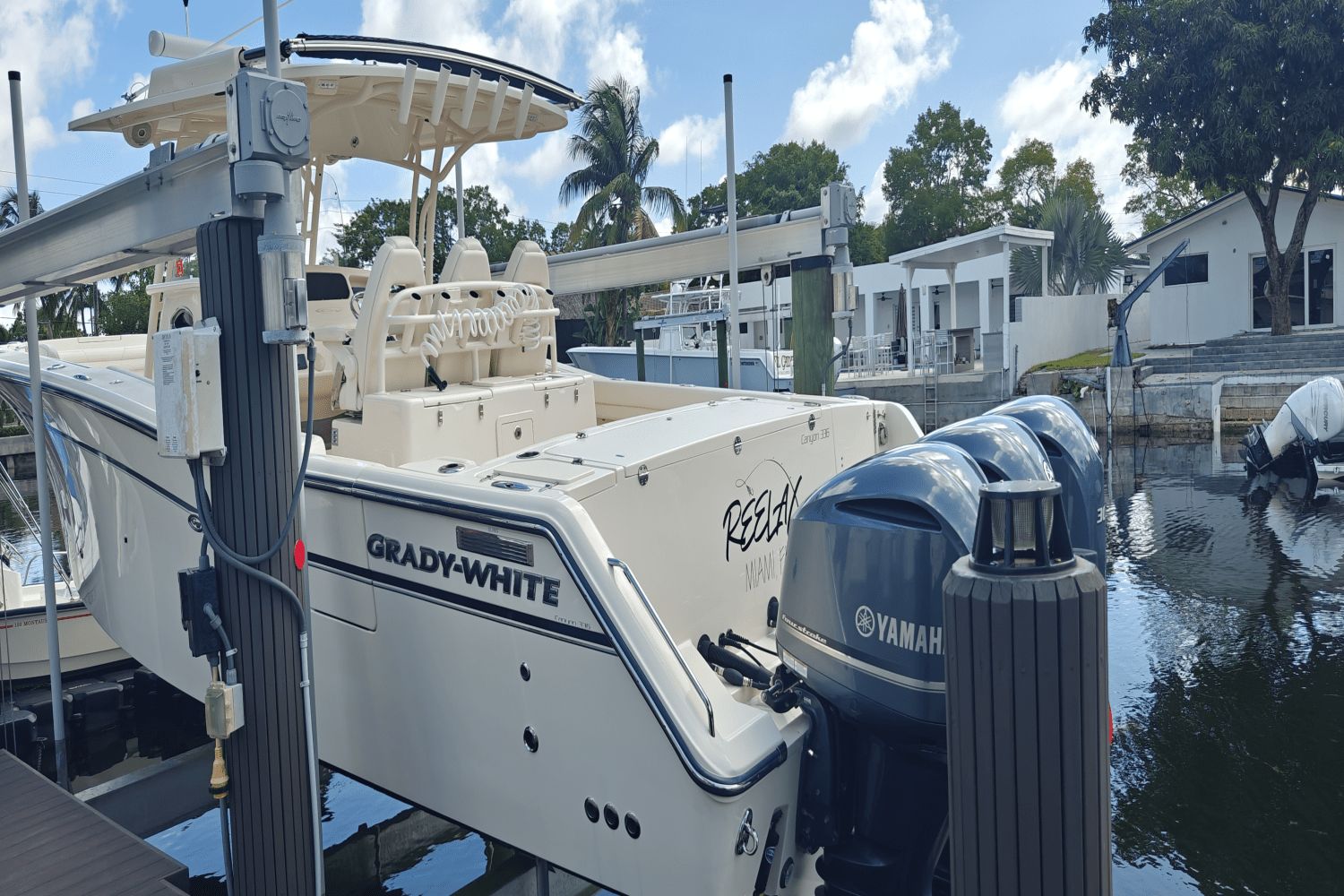 2018 Grady-White Canyon 336