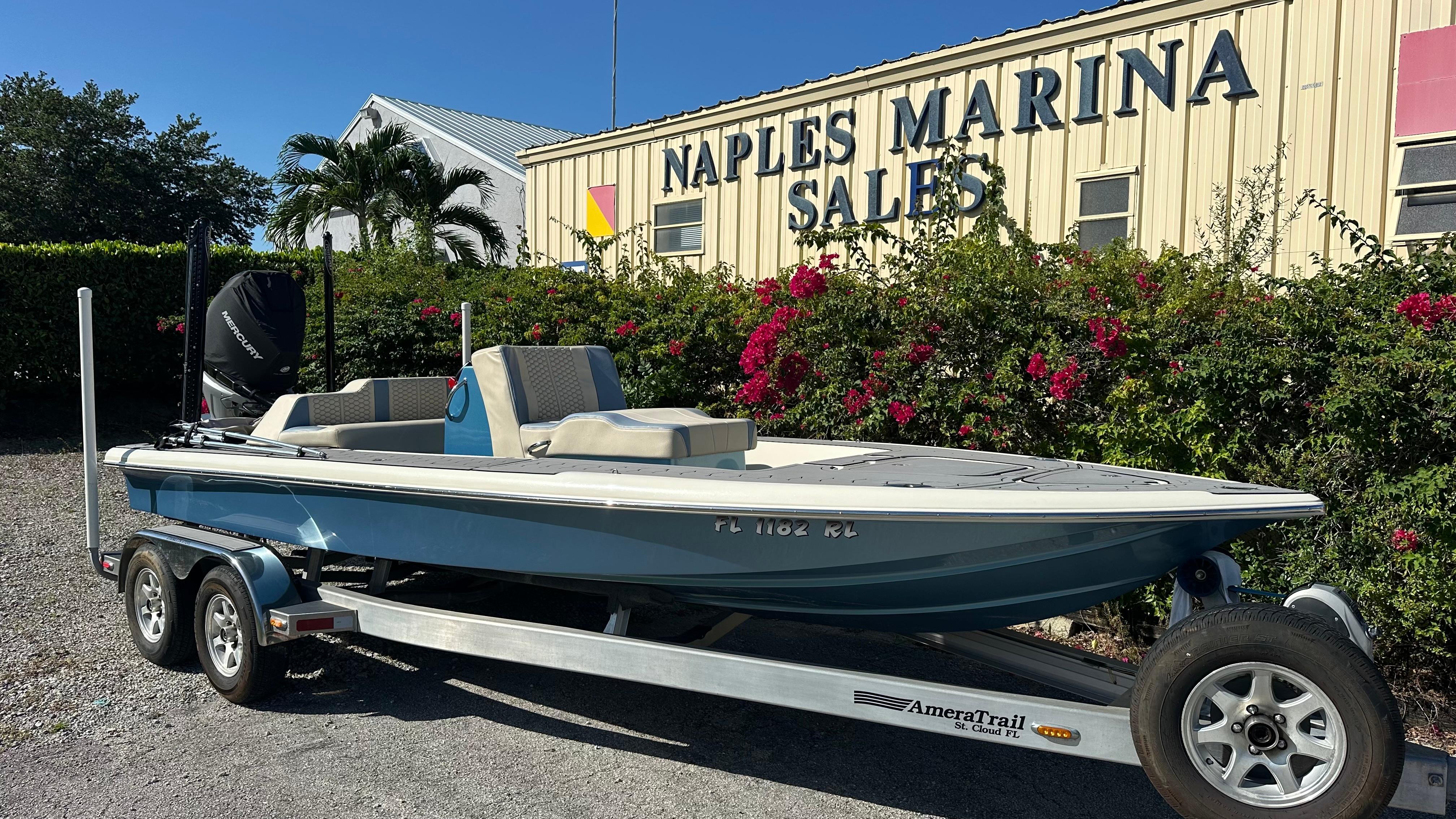 2018 Outlaw 300R