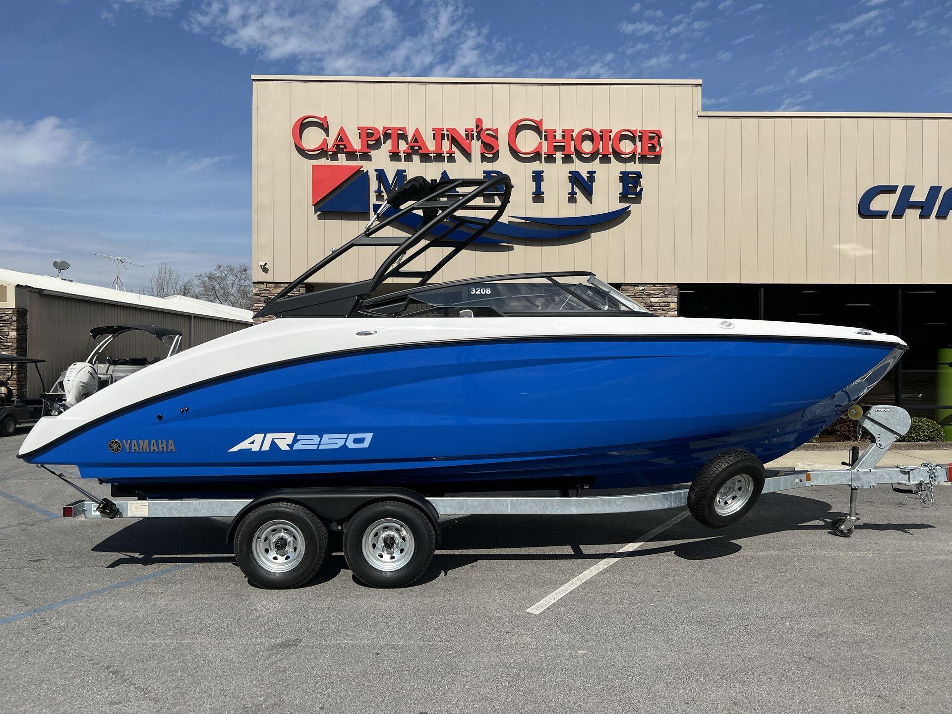2025 Yamaha Boats AR250