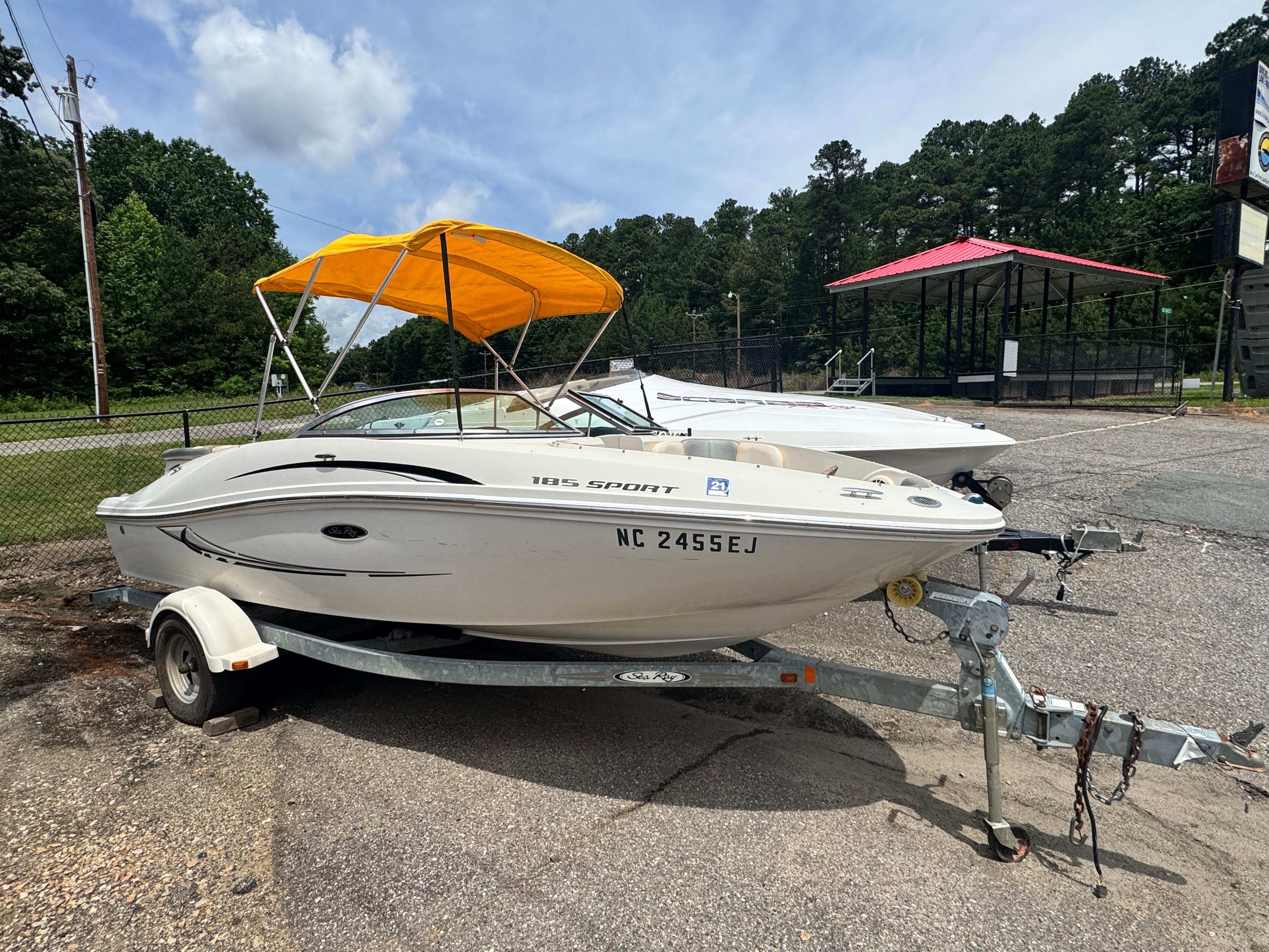 2008 Sea Ray 185 Sport