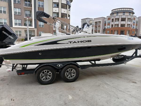 2023 Tahoe 2150 CC