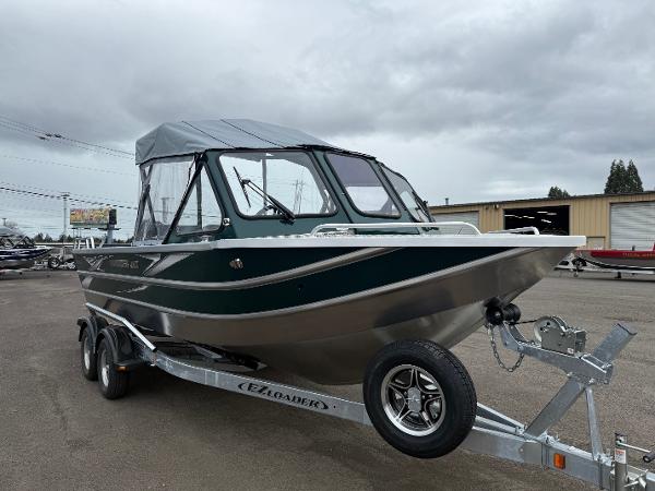 2025 Thunder Jet 210 Luxor
