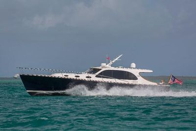 Palm Beach Motor Yachts PB45 Profile