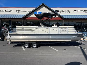 2023 Lexington 626 Cruise