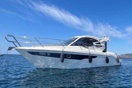 2017 Galeon 310 HTS