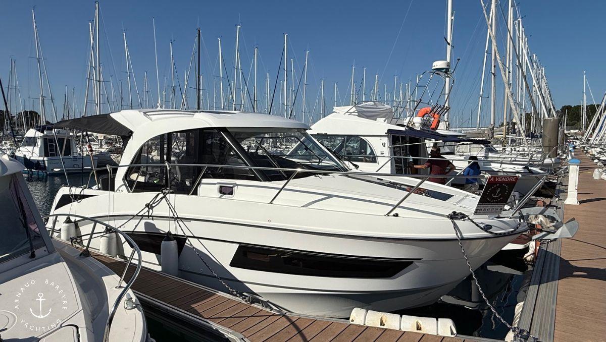 2023 Beneteau Antares 9 OB