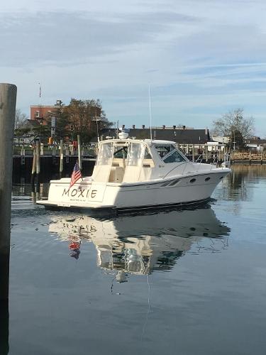1998 Tiara Yachts 35 Open Hardtop