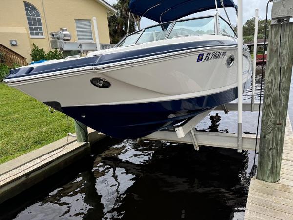 2011 Chaparral 224 Sunesta