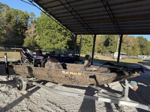 Xpress Xplorer Catfish Series 185 CATFISH