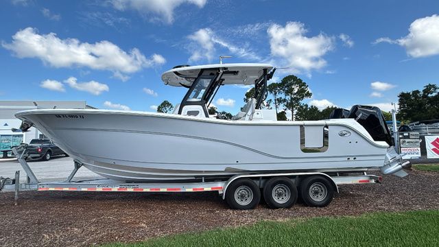2024 Sea Fox 328 Commander