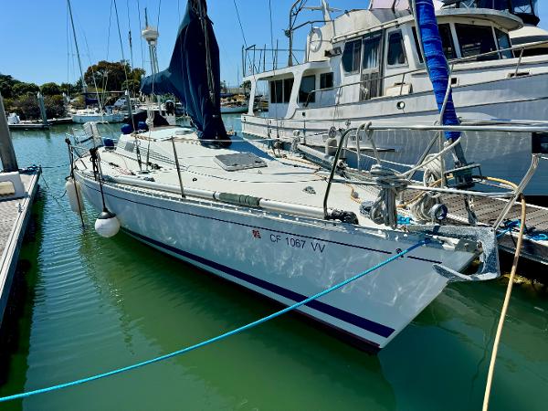 Perry Design Review: Beneteau First 40.7 - boats.com