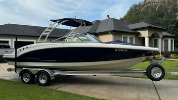 2023 Chaparral 23 SSi