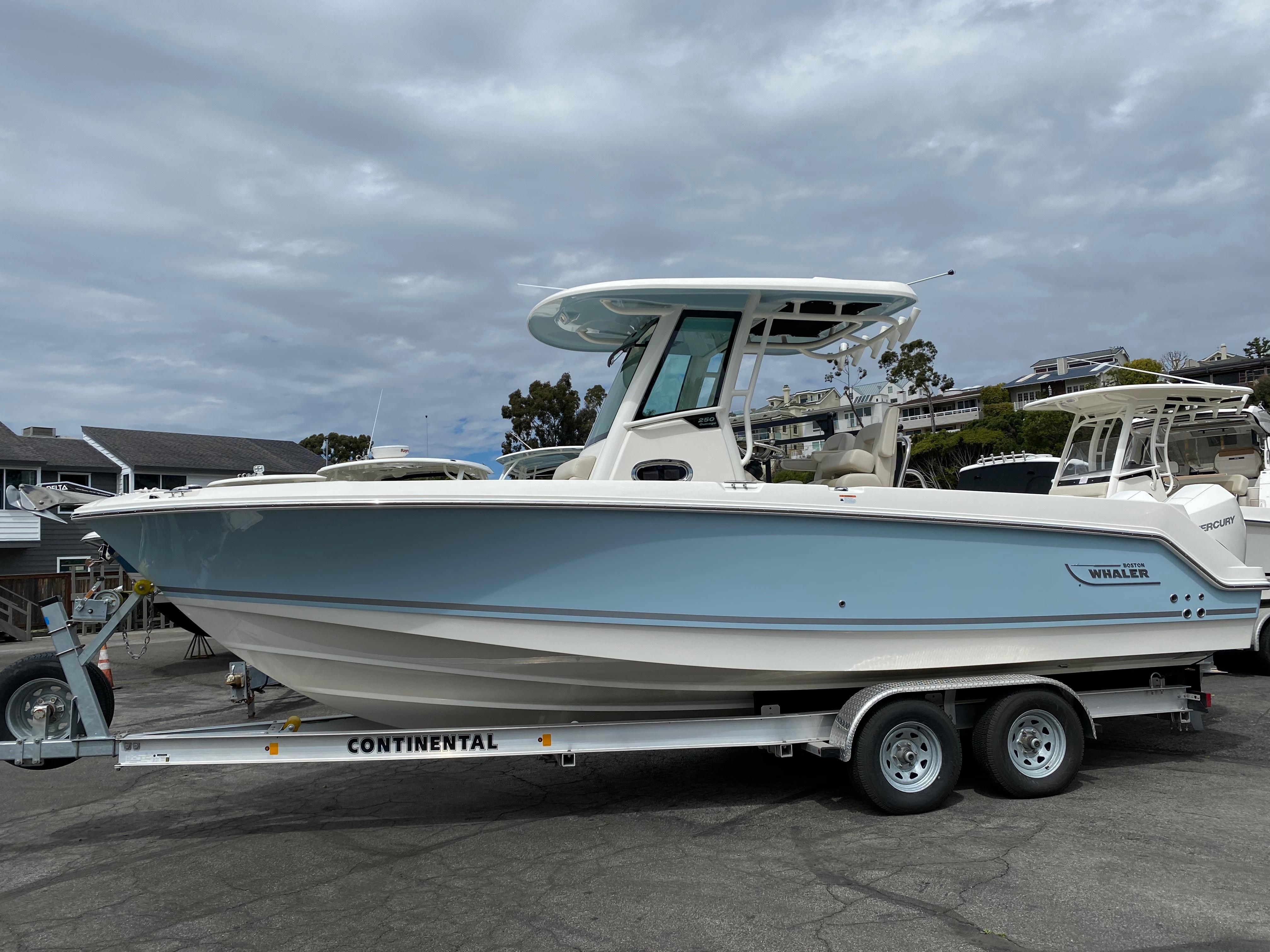 2020 Boston Whaler 250 Outrage, Newport Beach California