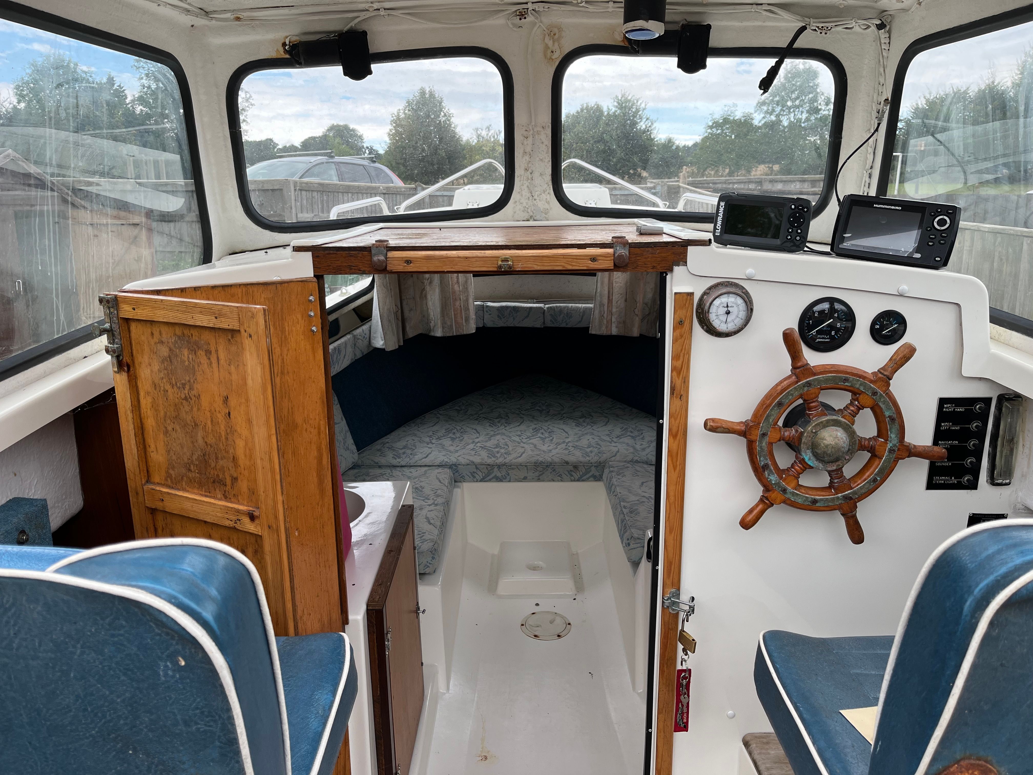 1900 Hardy Navigator 18