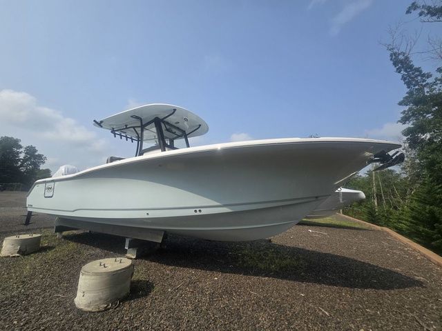 Sea Hunt Ultra 305 SE