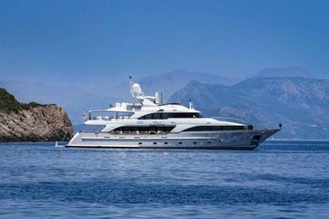 2009 Benetti 120 Classic